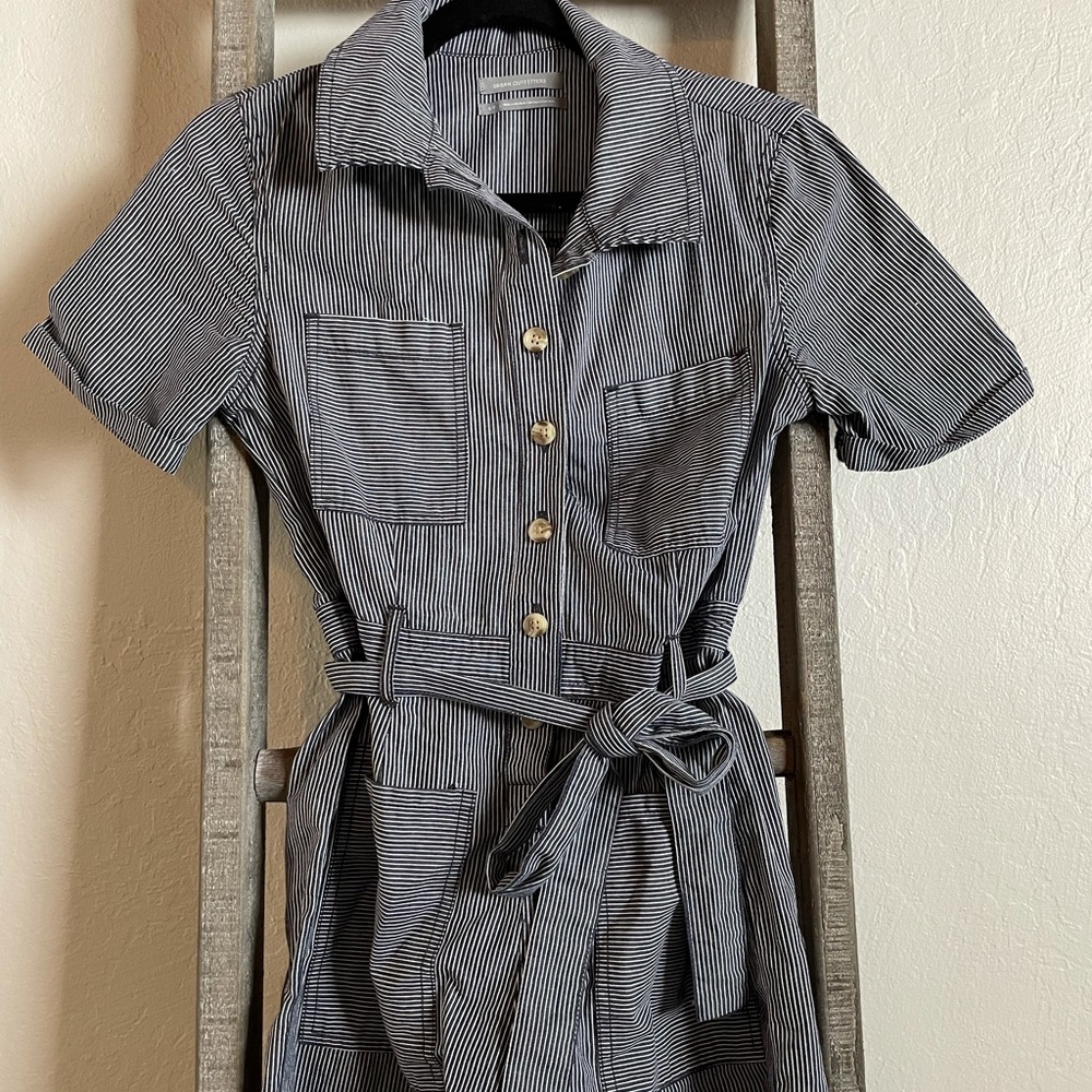Urban outfitters utility romper size small